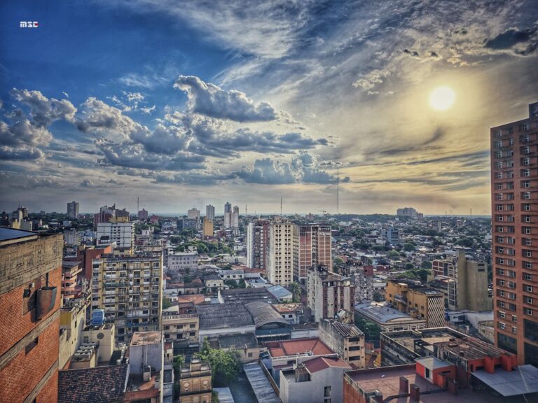 Digital Nomad Life & Afterwork at the Rooftop