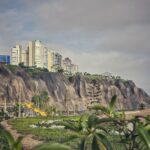 Beeindruckende Steilküste Limas