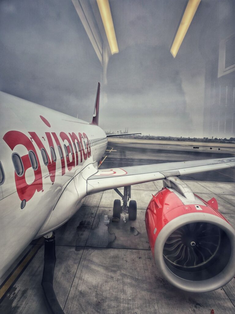 Travel Day ✈️ Lima – Bogota – Panama City